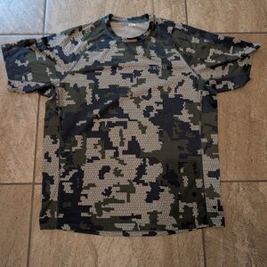 Kuiu Merino Wool & Nylon Camouflage Short Sleeve Shirt Large